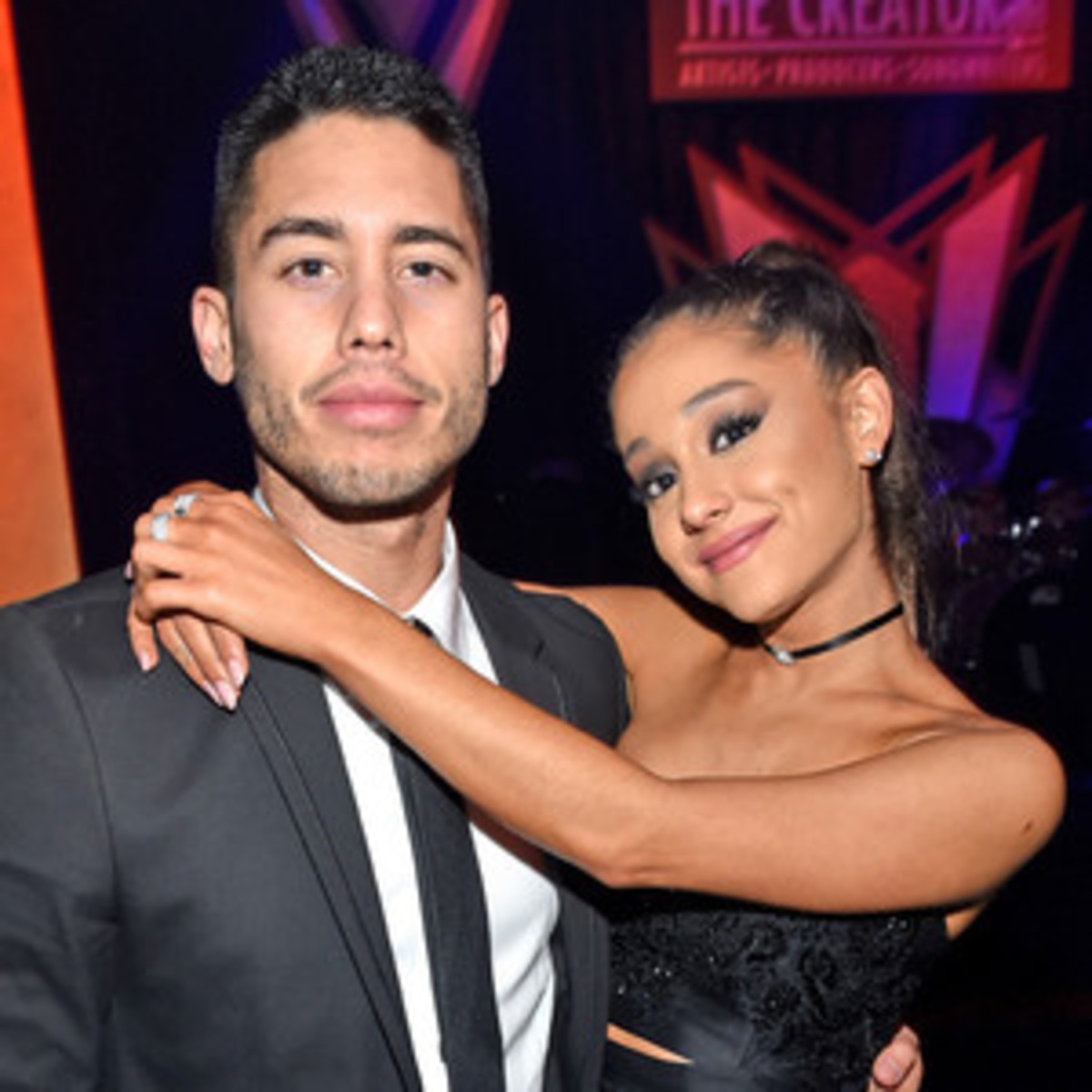 Ariana Grande Breaks Up With Ricky Alvarez E News